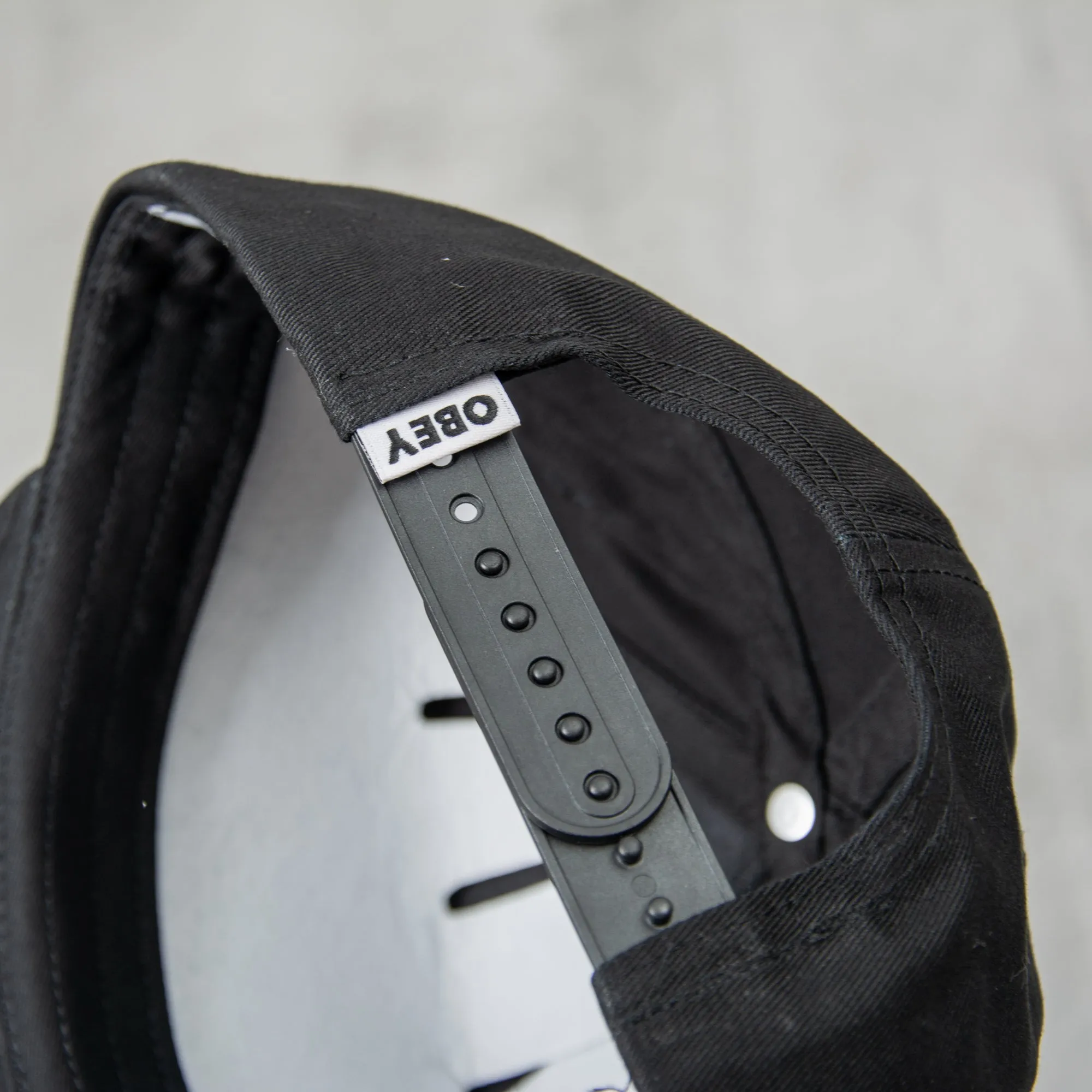 Obey Heaven 5 Panel Snapback - Black