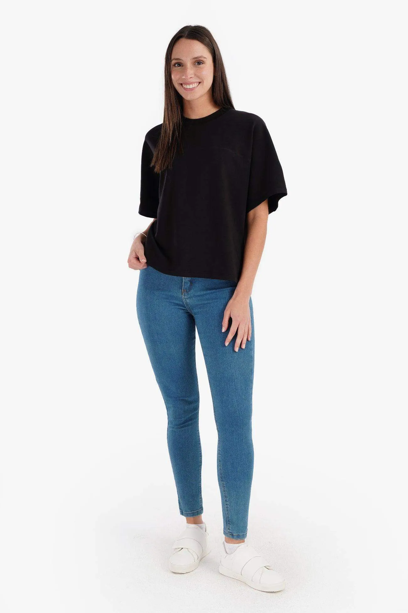 Relaxed Fit Basic T-Shirt
